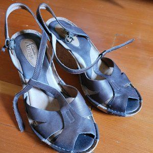 Bronze Clarks Artisan Wedge